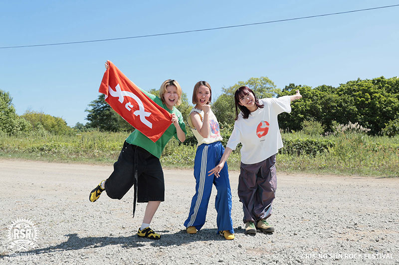 ＜RISING★STAR＞メとメ